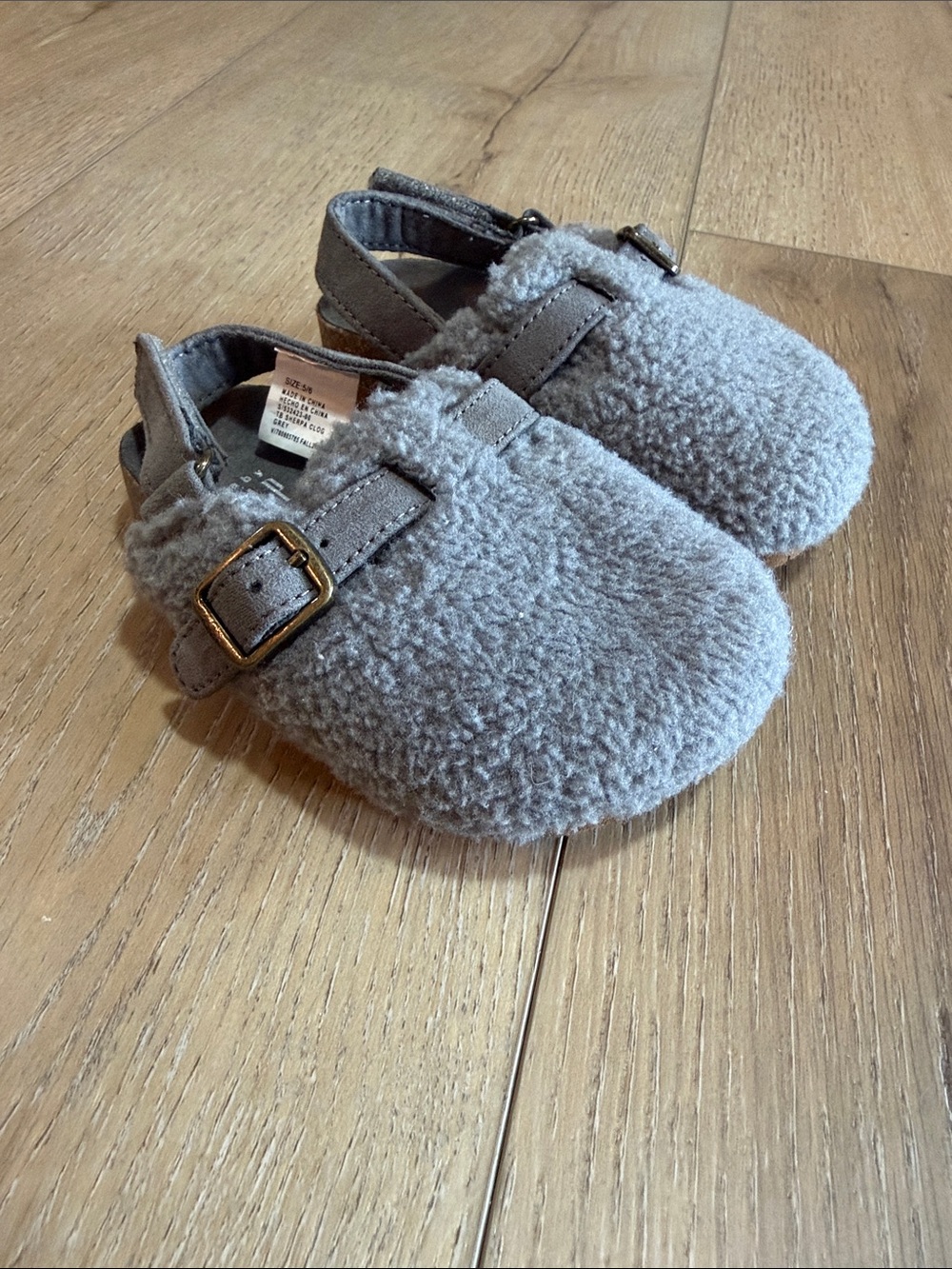 Baby Gap sherpa clogs|size 5-6c